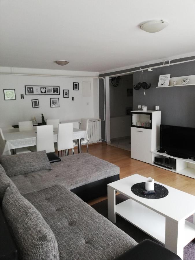 Smjestajni Objekt Padovan Banjol Exterior foto